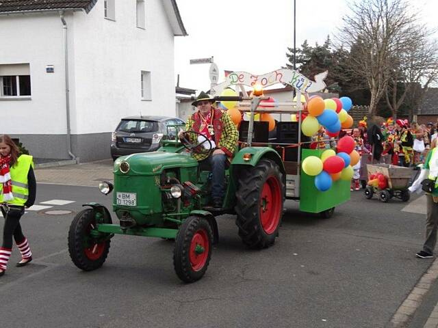 Karnevalszug 2016 - Bilder vom Giffelsberger Weg