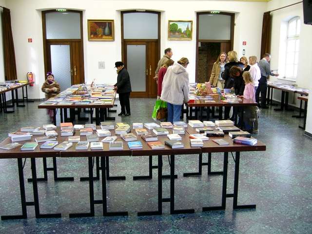 Buchausstellung in der Bcherei