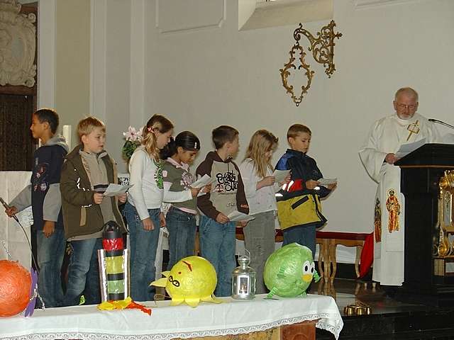 Martinszug der Grundschule 2006